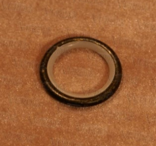 Кольцо с пластиковой вставкой D-16 мм черное золото